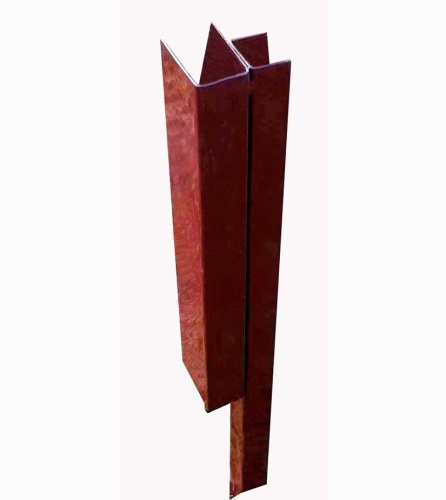 Угловой металлический элемент для грядок и клумб 150 мм