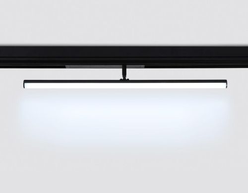 Трековый светодиодный светильник Ambrella Light Track System Magnetic 220V GL1361