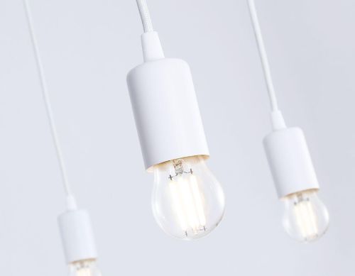 Подвесная люстра Ambrella light Traditional TR8177