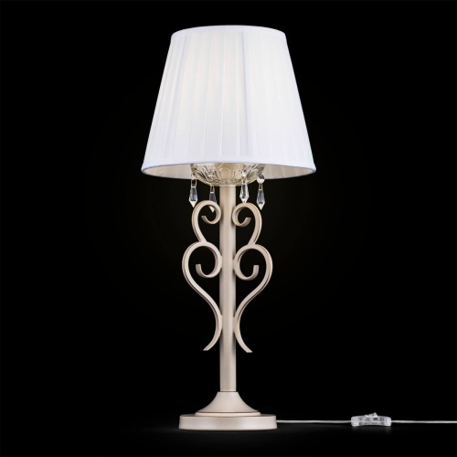 Настольная лампа Maytoni Triumph ARM288-22-G