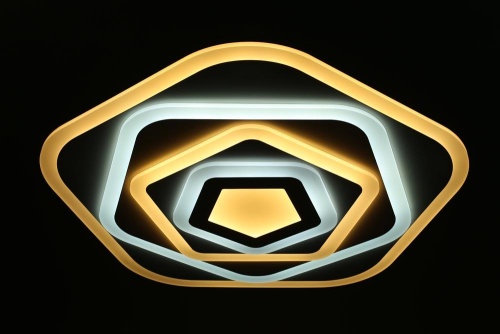 Потолочный светодиодный светильник с пультом ДУ Omnilux Monteluro OML-05407-120