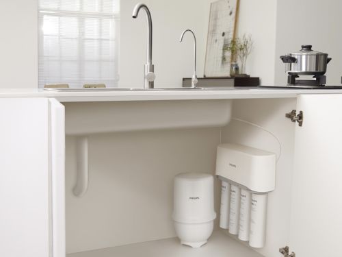 Обратноосмотическая система фильтрации с резервуаром Philips AUT3268/10