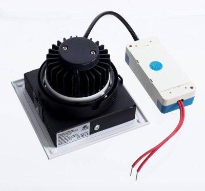 Встраиваемый светодиодный светильник Arte Lamp Cardani A1712PL-1WH