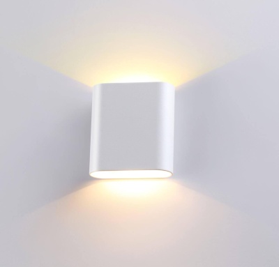 Настенный светодиодный светильник Novotech Bella 357947