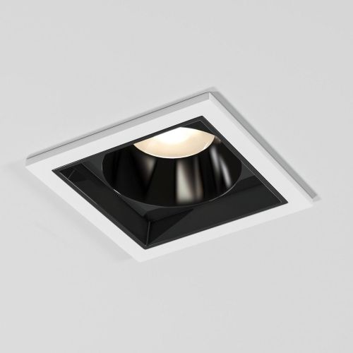 Встраиваемый светодиодный светильник Elektrostandard Quadro 25085/LED 10W 4000K белый/черный жемчуг a063678 Встраиваемый светодиодный светильник Elektrostandard Quadro 25085/LED 10W 4000K белый/черный жемчуг a063678
