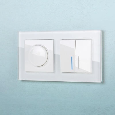 Выключатель Werkel двухклавишный с подсветкой белый WL01-SW-2G-LED 4690389059193