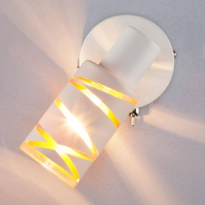 Настенный светильник Eurosvet 20085/1 белый