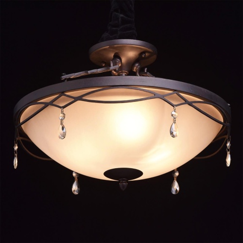 Потолочный светильник Chiaro Айвенго 382010703