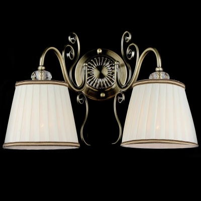 Бра Maytoni Vintage ARM420-02-R