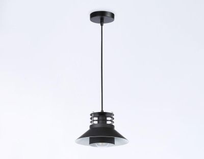 Подвесной светильник Ambrella light Traditional TR8172