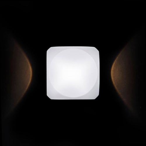 Уличный настенный светодиодный светильник Maytoni Bond Street O015WL-L4W